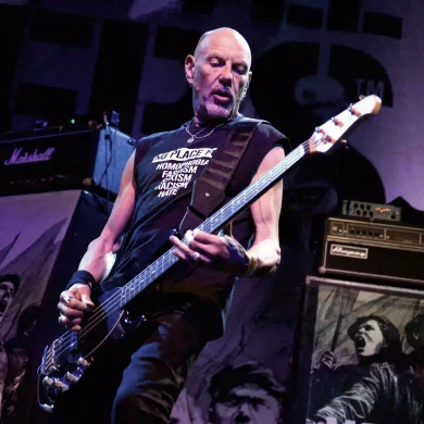 STIFF LITTLE FINGERS