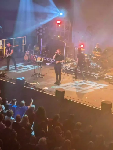 Doves Live at Blackpool Winter Gardens - Live Review
