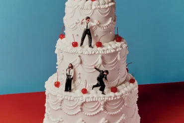 Blossoms-Songsfromtheweddingcakeartwork